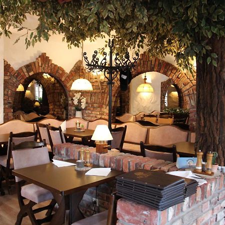 Hotel Restaurant Adria Kroatien Bad Ems Zewnętrze zdjęcie