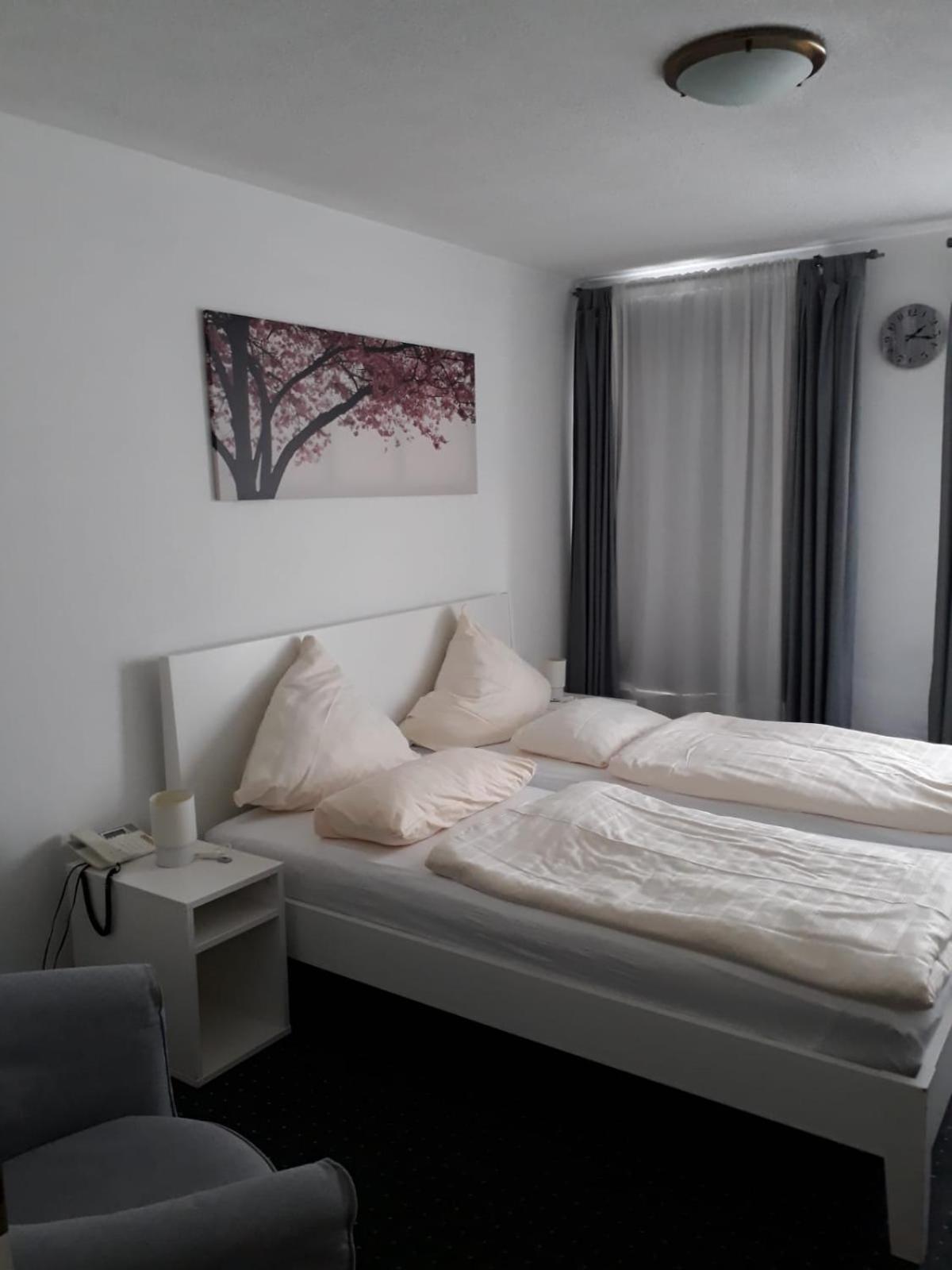 Hotel Restaurant Adria Kroatien Bad Ems Zewnętrze zdjęcie